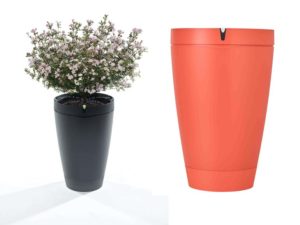 Parrot-Pot_Black-Plant- tecnologia helparredo